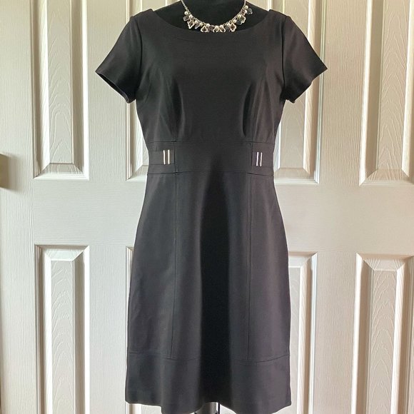 WHBM Classic Black SS Dress - Picture 1 of 3